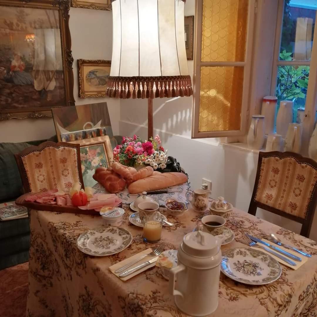 Fonagy Es Walter Vendeg- Es Borhaz Bed & Breakfast Vác Exterior foto